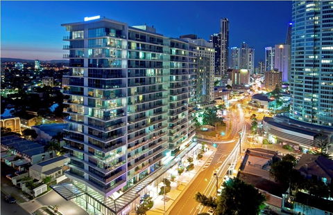 U212 Elston Grandsurf Resort - Accommodation Main Beach 0