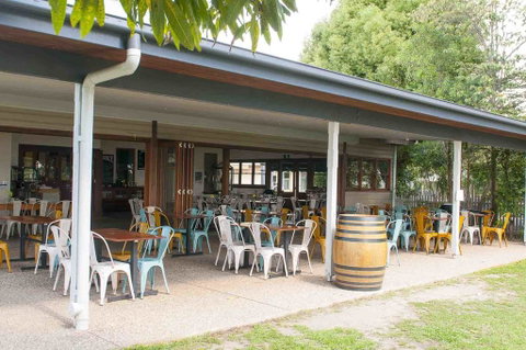 Ulmarra Hotel - Accommodation Main Beach 3