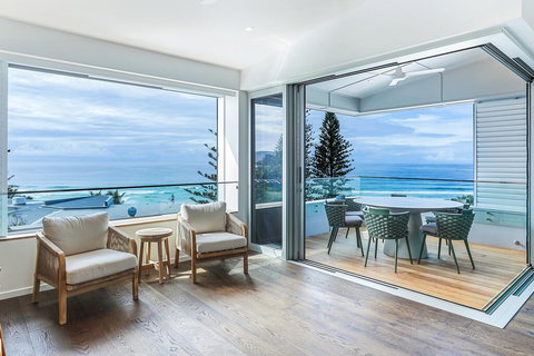 Ultimate Beachfront Living, Sunshine Beach - Accommodation Main Beach 0
