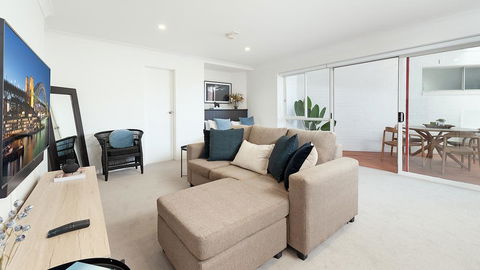 ULTIMATE BONDI LIVING - Accommodation Main Beach 0
