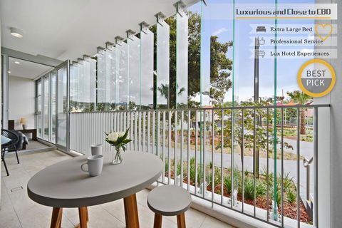Ultra Modern, Luxurious Apartment In Tranquil Sydney - Accommodation Main Beach 2