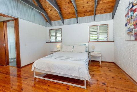 Unique Getaway 300m To Bribie Foreshore, Bongaree - Accommodation Main Beach 0