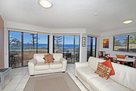 Unit 1, The Rocks, 1746 David Low Coolum Beach - 500 Bond - Accommodation Main Beach 3