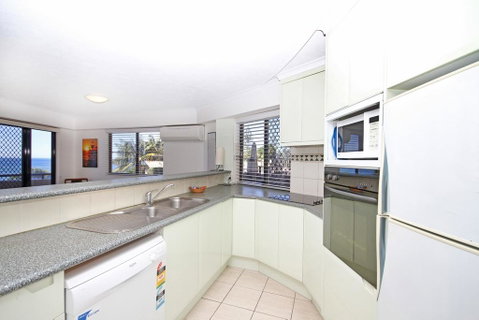 Unit 1, The Rocks, 1746 David Low Coolum Beach - 500 Bond - Accommodation Main Beach 1