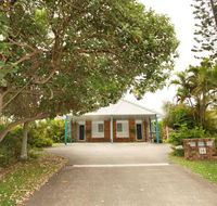 Unit 1/14 Tamarindus Street Marcoola Beach Pet friendly 300 BOND Linen supplied - Accommodation Main Beach