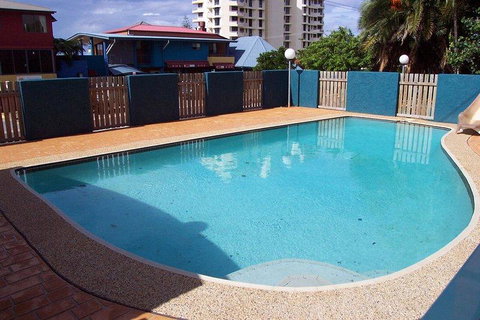 Unit 4, Cooltoro Court, 7 Frank Street Coolum Beach, 400 BOND, LINEN INCLUDED - Accommodation Main Beach 1