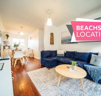 Urban Beach Shack-Metres from the Beach  Cafes - Accommodation Main Beach