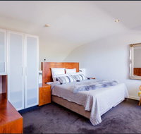 Urban paradise minutes from the markets - Accommodation Main Beach