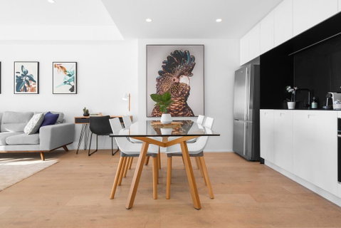 Urban Rest - Bondi Central Apartments - Accommodation Main Beach 3