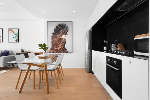 Urban Rest - Bondi Central Apartments - Accommodation Main Beach 2