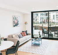 Urban Rest - Kerridge St - Accommodation Main Beach