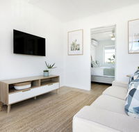 Ventura Beach Motel - 1 Bedroom - Accommodation Main Beach