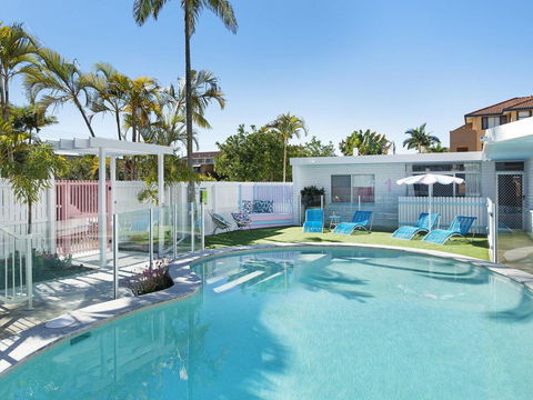 Ventura Beach Motel - 1 Bedroom Unit 9 - Accommodation Main Beach 2