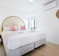 Ventura Beach Motel 2 Bed Poolside - Unit 1 - Accommodation Main Beach