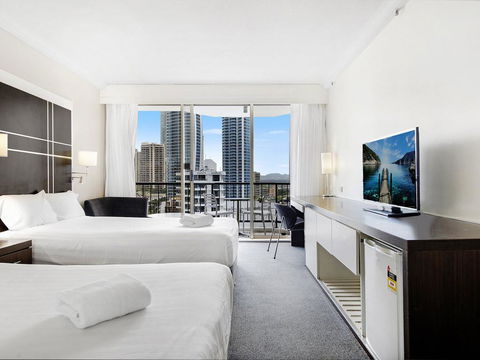 View - In Heart Of Surfers Paradise - Accommodation Main Beach 3