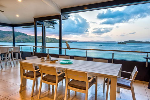 Villa 16 The Edge On Hamilton Island - Accommodation Main Beach 0