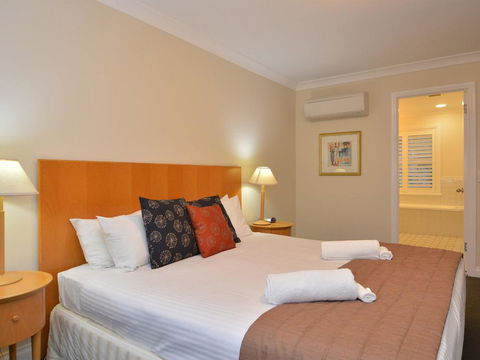 Villa 3br Chambourcin Resort Condo Located Within Cypress Lakes Resort (nothing Is More Central) - Accommodation Main Beach 2