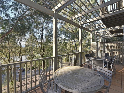 Villa 3br Chambourcin Resort Condo Located Within Cypress Lakes Resort (nothing Is More Central) - Accommodation Main Beach 0