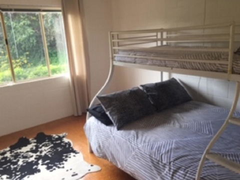 Villa Cervi Property - Accommodation Main Beach 2