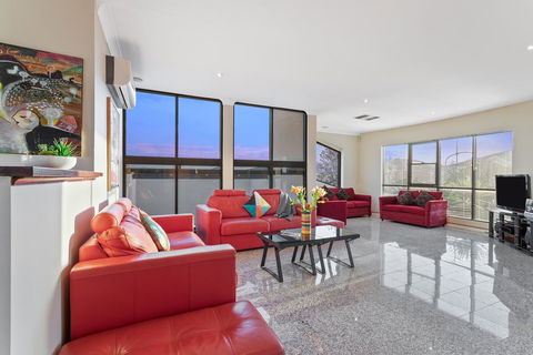 Villa De Marseilles - Melbourne - Accommodation Main Beach 3