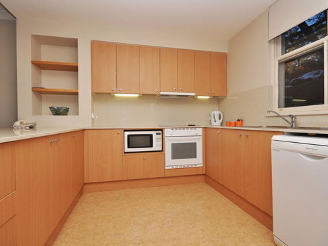 Villa Executive 2br Fiano Resort Condo Located Within Cypress Lakes Resort (nothing Is More Central) - Accommodation Main Beach 3