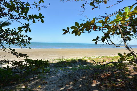 Villa Frangipani - Accommodation Main Beach 1