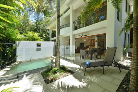 Villa Frangipani - Accommodation Main Beach 3