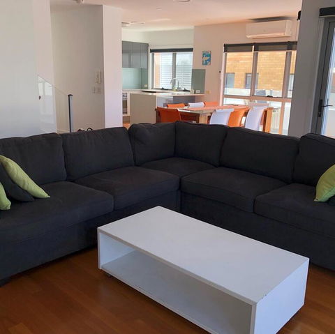 Villa Garfield Surfers Paradise - Accommodation Main Beach 3