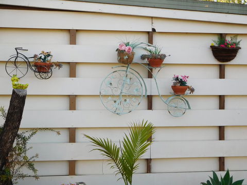 Villa Holiday Park - Accommodation Main Beach 3