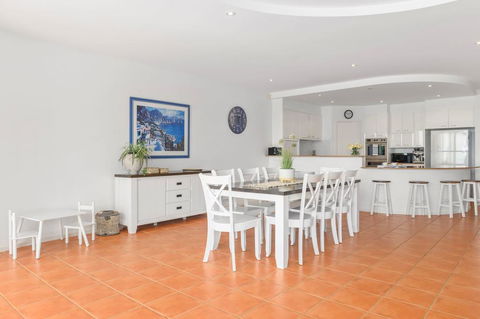 Villa Provence Coffs Harbour - Accommodation Main Beach 3