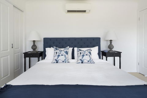 Villa Siena - Accommodation Main Beach 0