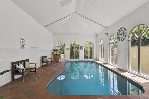 Villa Sorelle - Accommodation Main Beach 1