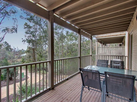 Villa Spa Executive 1br Burgundy Resort Condo Located Within Cypress Lakes Resort (nothing Is More Central) - Accommodation Main Beach 0