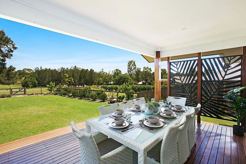 Vin De Vie - Accommodation Main Beach 0