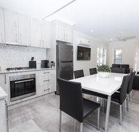 Wagga Apartments 2 - Accommodation Main Beach