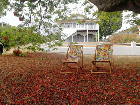 Walk To Beach Queenslander HOME In CBD Hervey Bay - Accommodation Main Beach 1