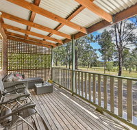 Wallaby Cottage - cute Accom in bushland setting - Accommodation Main Beach