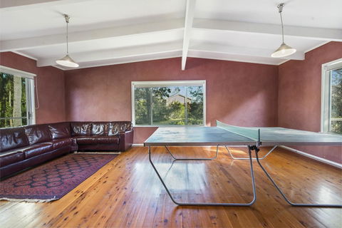Wallace Street 18 - Linen Included Walk To Beach And Golf Club - Accommodation Main Beach 3