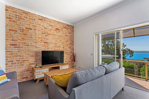 Wallawa Road 2/35A - Accommodation Main Beach 2