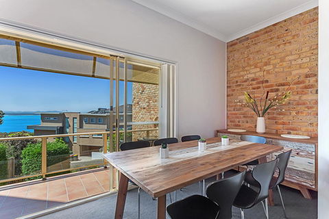 Wallawa Road 2/35A - Accommodation Main Beach 0
