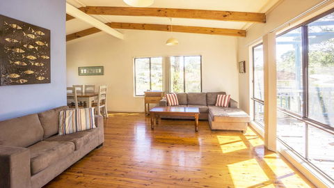 Wallder Cottage - Accommodation Main Beach 0