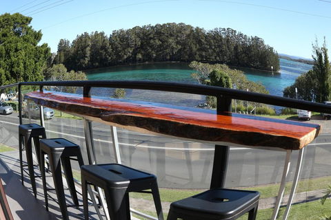 Wallis View 13 - Accommodation Main Beach 0