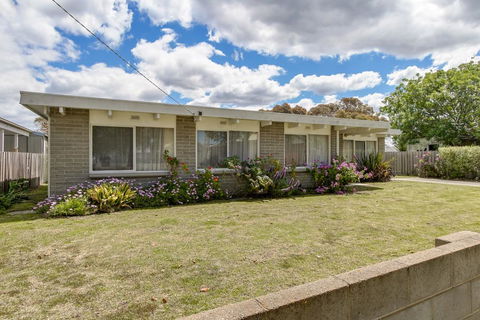 Wander On Bulmer - Accommodation Main Beach 1