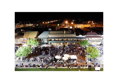 Wanderlight Motor Inn - Accommodation Main Beach 1