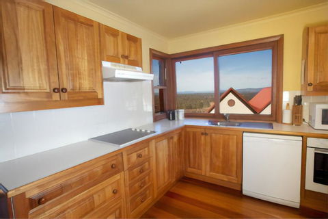 Wandin Valley Estate - Accommodation Main Beach 3