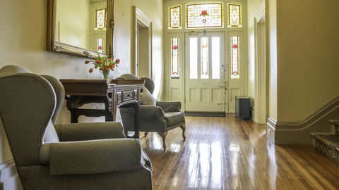 Waratah On York - Accommodation Main Beach 1