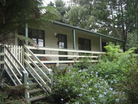 Warburton Holiday House - Accommodation Main Beach 0