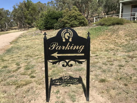 Warby Cottage - Accommodation Main Beach 1