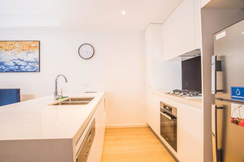 Warm Soul, 1badAPT In The Heart Of Eastwood, P, WIFI - Accommodation Main Beach 1