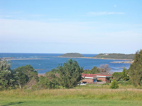 Water View House @ Orient Point - Accommodation Main Beach 0